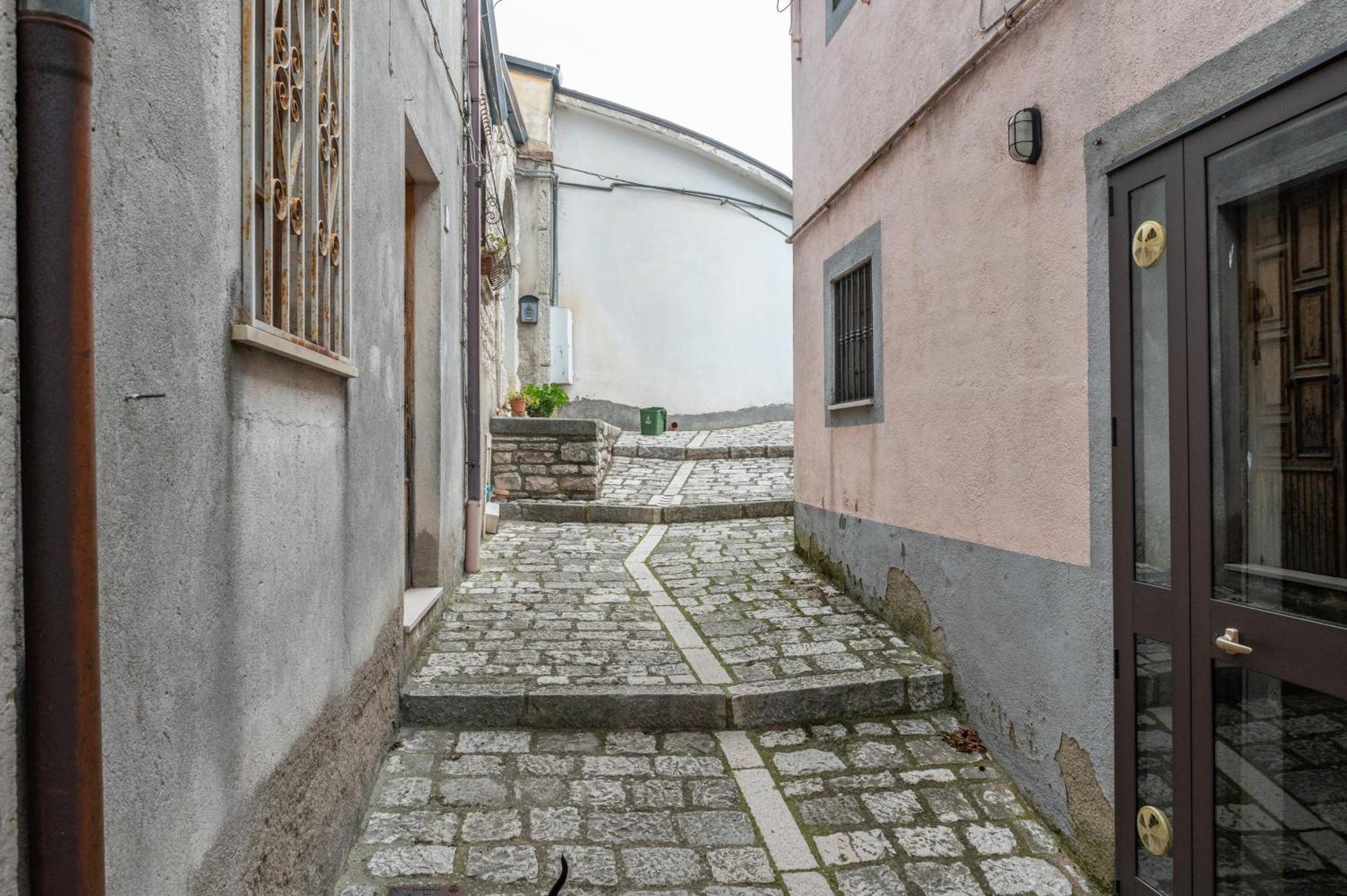Appartement Sant'Janni à Buonalbergo Extérieur photo